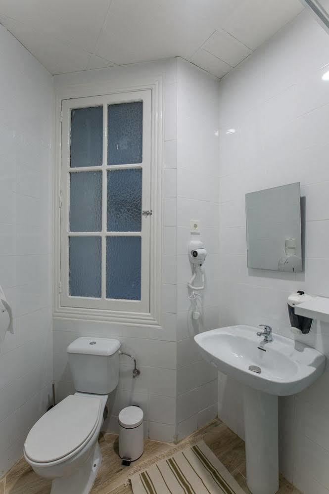 Готель Kasa Ronda Nº Registro Gobierno Vasco Lss00131 (Adults Only) Сан-Себастьян Екстер'єр фото